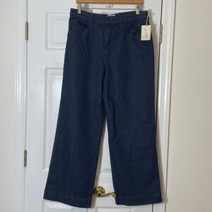 Universal Thread High Rise Wide Leg Jeans in a Dark Wash, size 12 Short, NWT